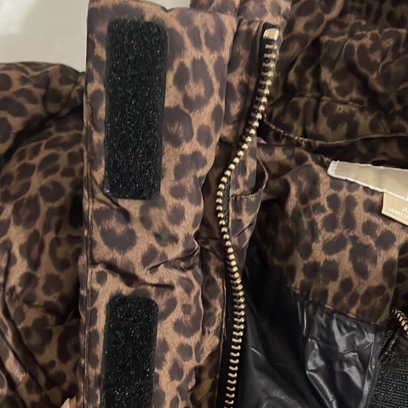 Leopard print Michael Kors puffer jacket - Picture 9 of 11